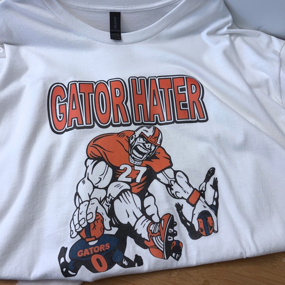 Gator Hater Graphic T-Shirt